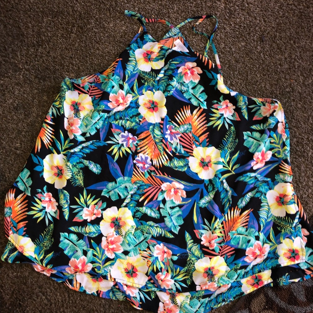Fresh Flowy top - Picture 2 of 5